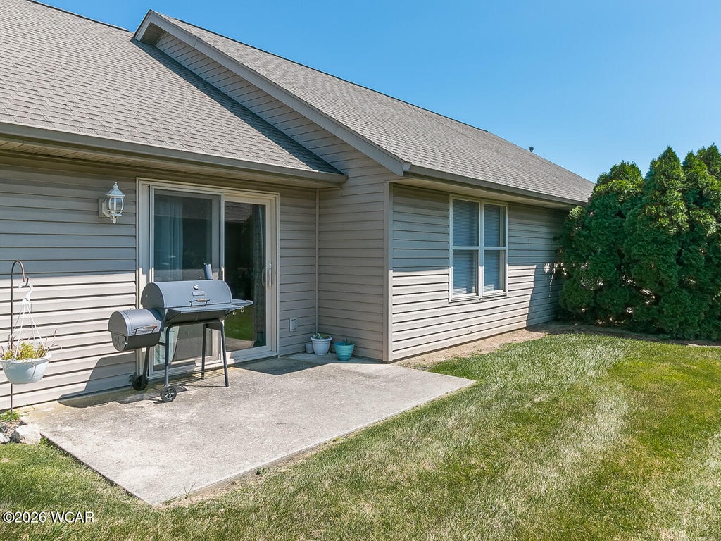 Photo of 3867 Yale Avenue, Lima, OH 45804 (MLS # 311580)