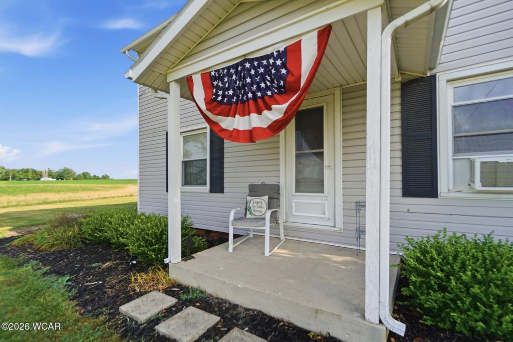 Photo of 16851 Seitz Road, Wapakoneta, OH 45895 (MLS # 310761)