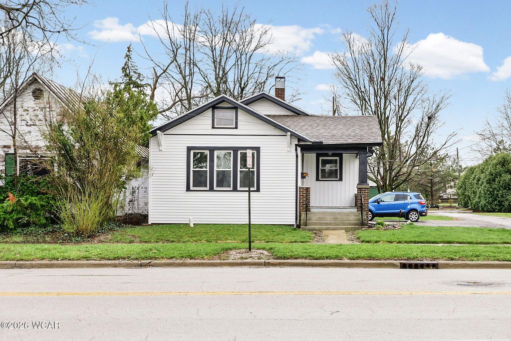 Photo of 125 W McPherson Avenue, Findlay, OH 45840 (MLS # 309868)