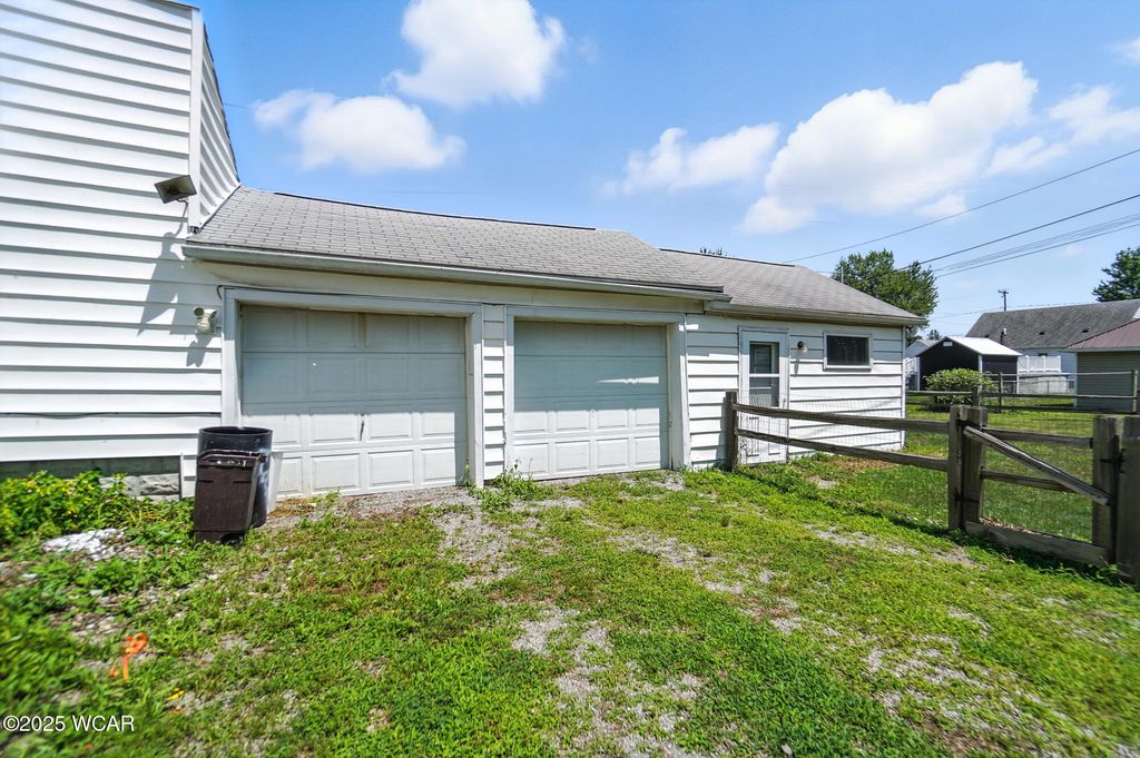 Photo of 704 N Franklin Street, Delphos, OH 45833 (MLS # 307758)