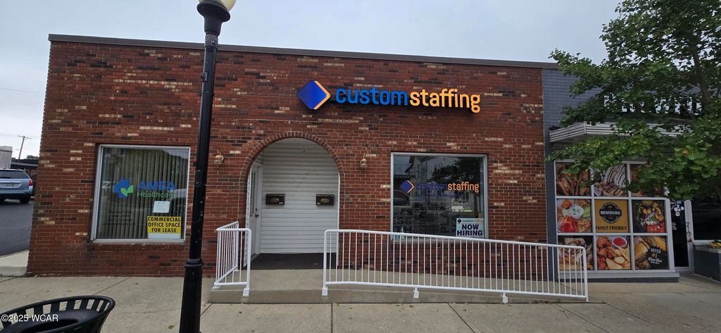 Photo of 207 S Main Street, Bellefontaine, OH 43311 (MLS # 308555)