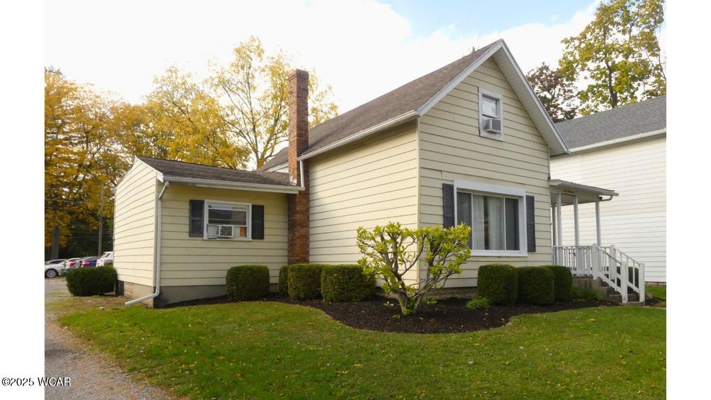 Photo of 613 S S Gilbert Street, Ada, OH 45810 (MLS # 308715)