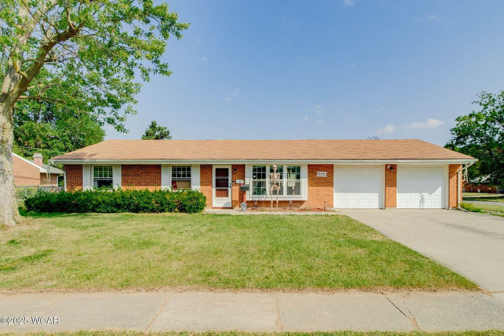 Photo of 700 Lewis Boulevard, Lima, OH 45801 (MLS # 308267)