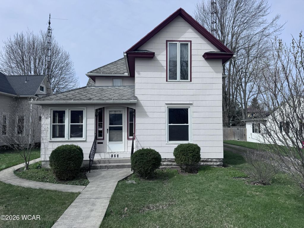 Photo of 423 N Johnson Street, Ada, OH 45810 (MLS # 309828)