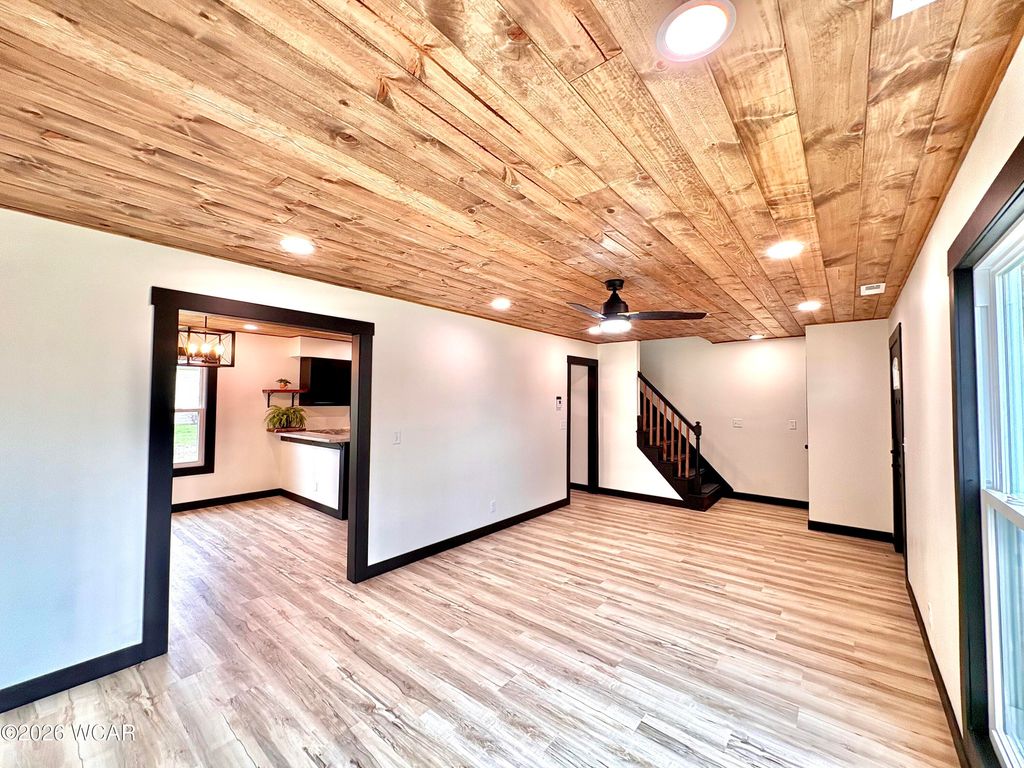 Photo of 524 Sandpiper Street, Lima, OH 45801 (MLS # 309826)