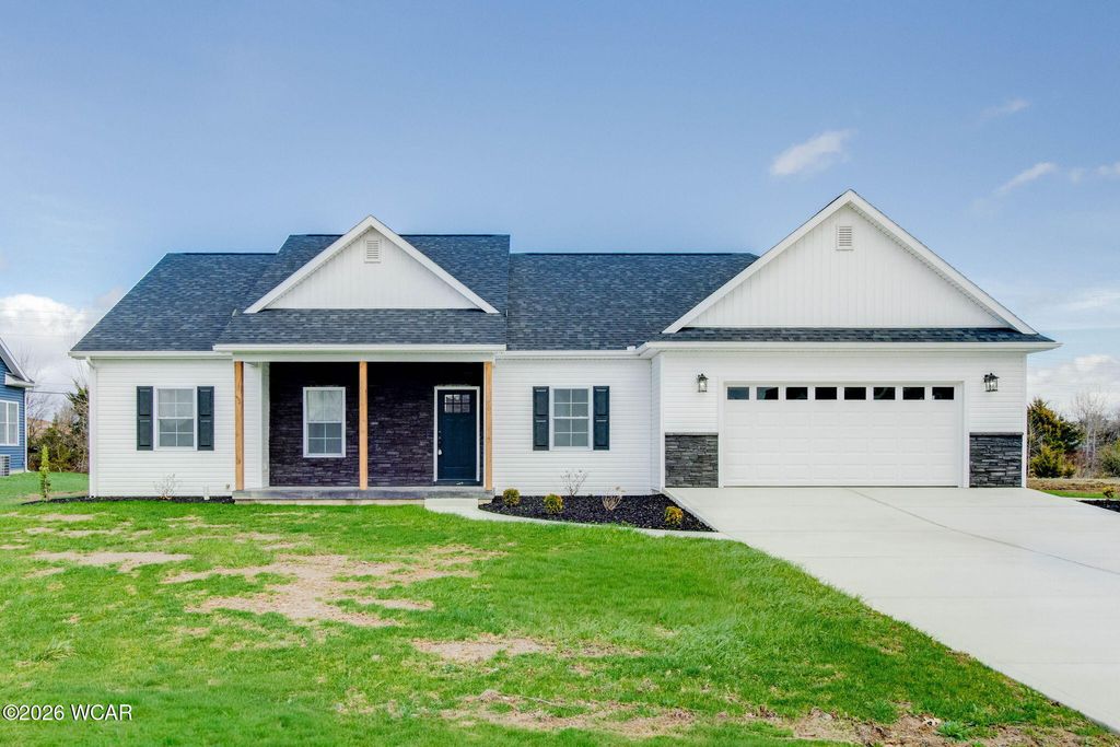 Photo of 2739 Pine Run, Lima, OH 45801 (MLS # 309690)