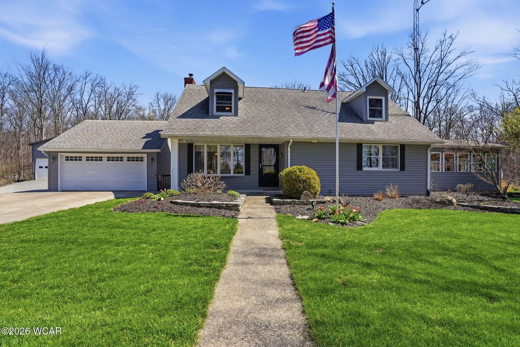 Photo of 6885 Township Road 215, Findlay, OH 45840 (MLS # 309943)