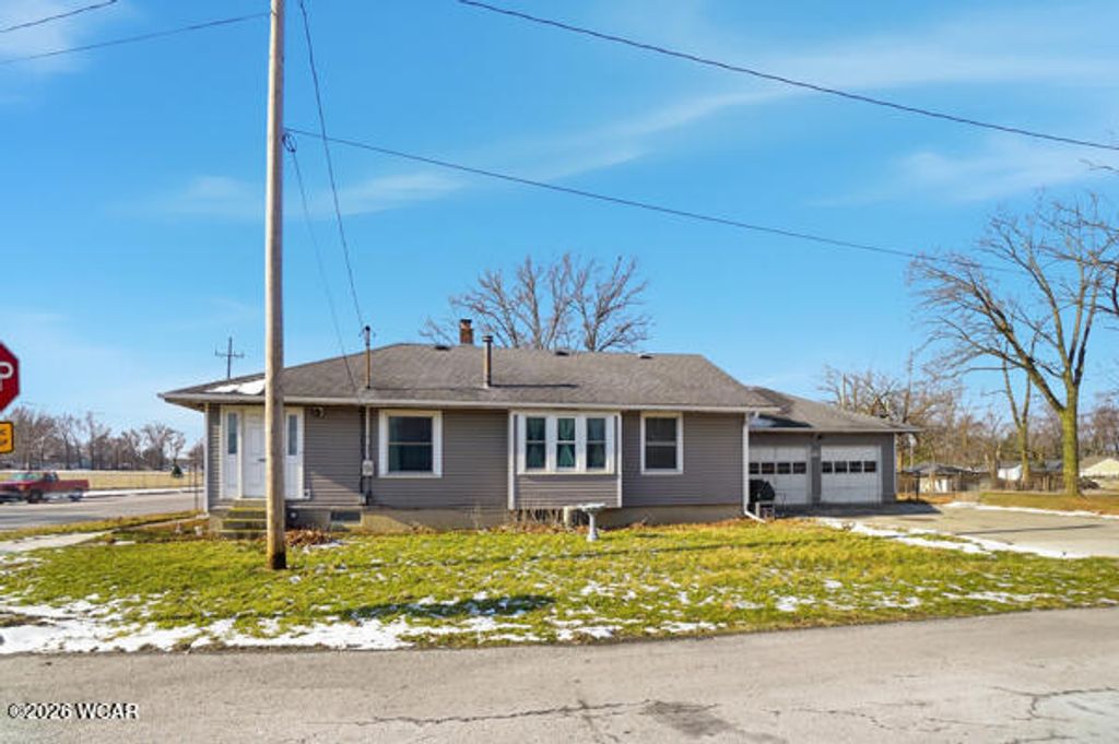 Photo of 500 W Robb Avenue, Lima, OH 45801 (MLS # 309150)