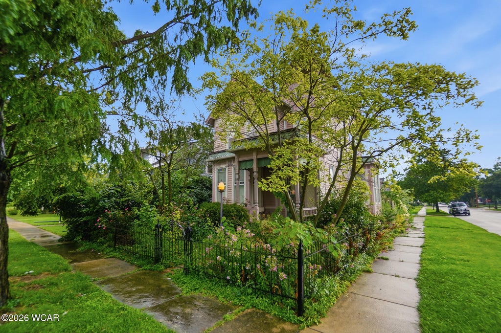 Photo of 101 S Ash Street, Saint Marys, OH 45885 (MLS # 311245)