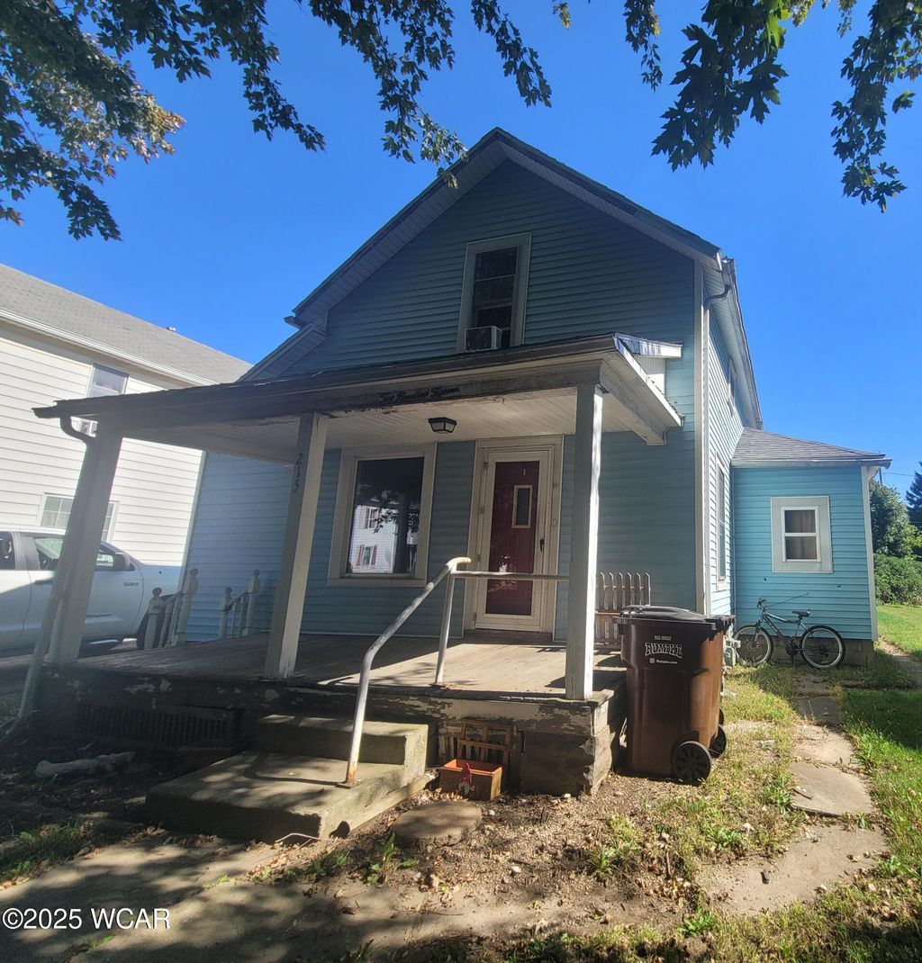 Photo of 215 Henry Street, Kenton, OH 43326 (MLS # 308431)