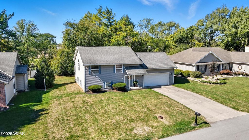 Photo of 1446 Adak Avenue, Lima, OH 45805 (MLS # 308561)