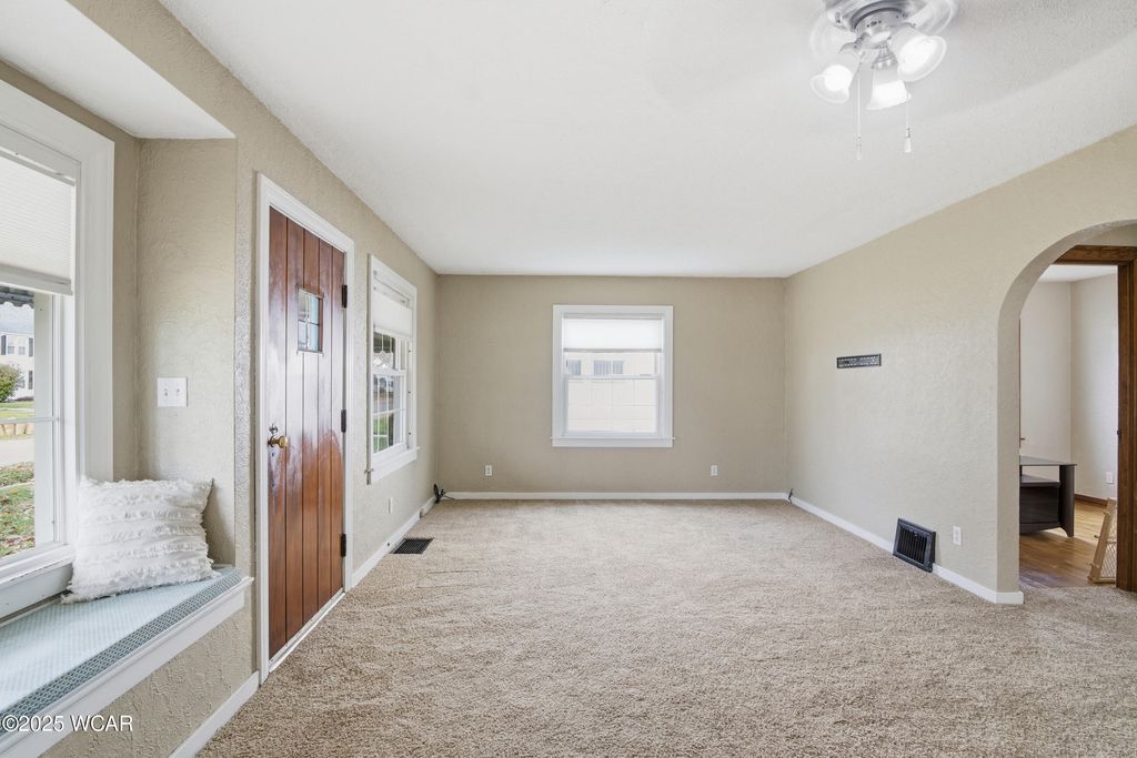 Photo of 1040 Elm Street, Van Wert, OH 45891 (MLS # 308916)