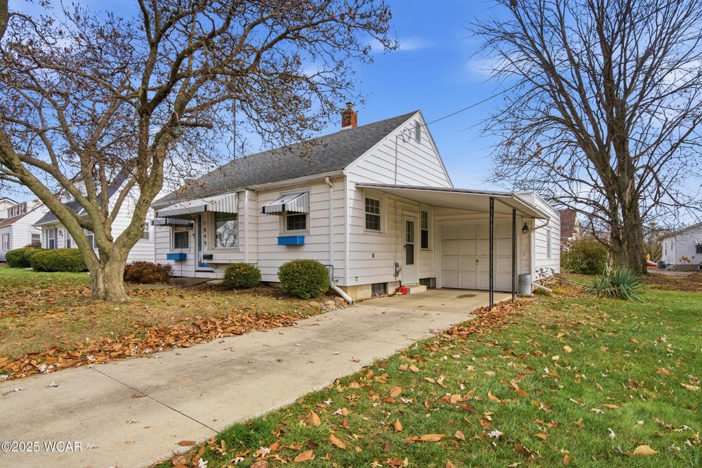 Photo of 1040 Elm Street, Van Wert, OH 45891 (MLS # 308916)