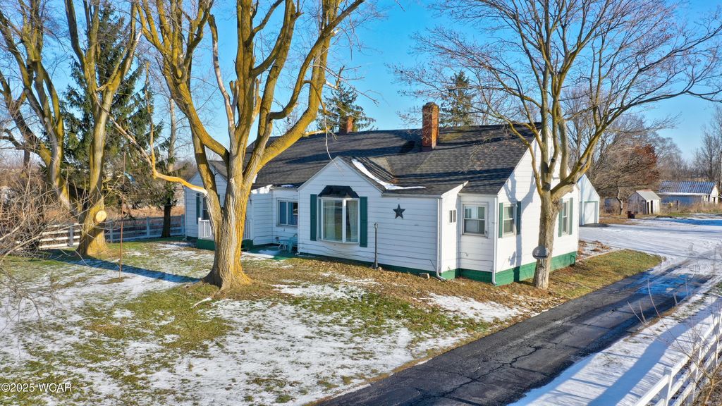 Photo of 13810 State Route 31, Kenton, OH 43326 (MLS # 309074)