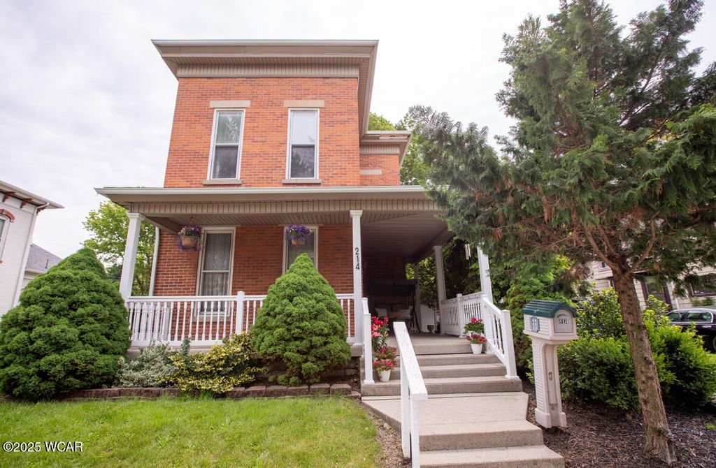 Photo of 214 N Jefferson Street, Van Wert, OH 45891 (MLS # 307317)