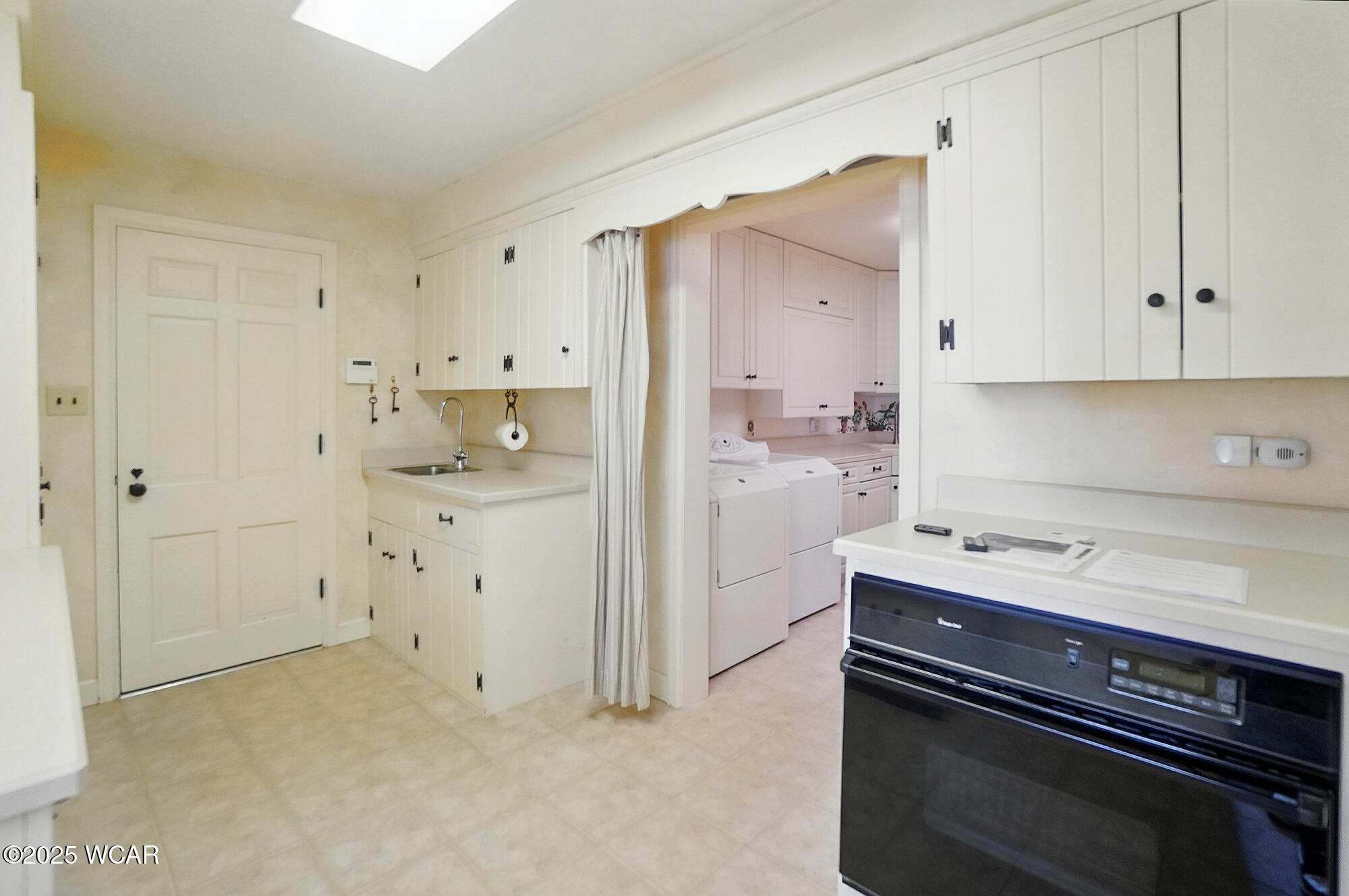 Lima, Ohio 45805, United States, 3 Bedrooms Bedrooms, ,3 BathroomsBathrooms,Residential,Active,141874