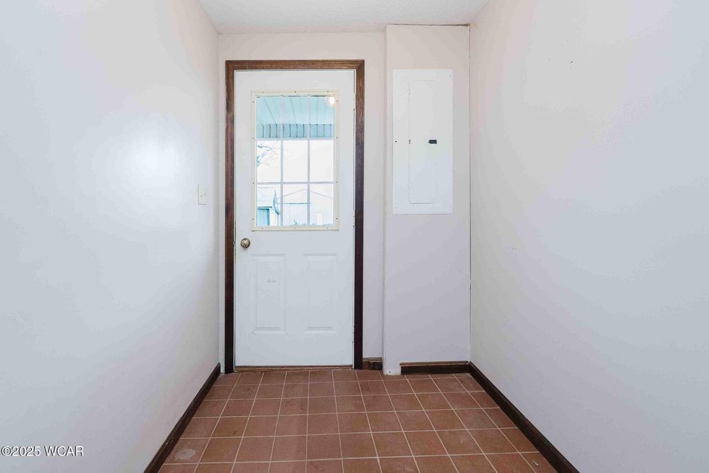 Photo of 8160 Columbus Grove Bluffton Road, Bluffton, OH 45817 (MLS # 308795)