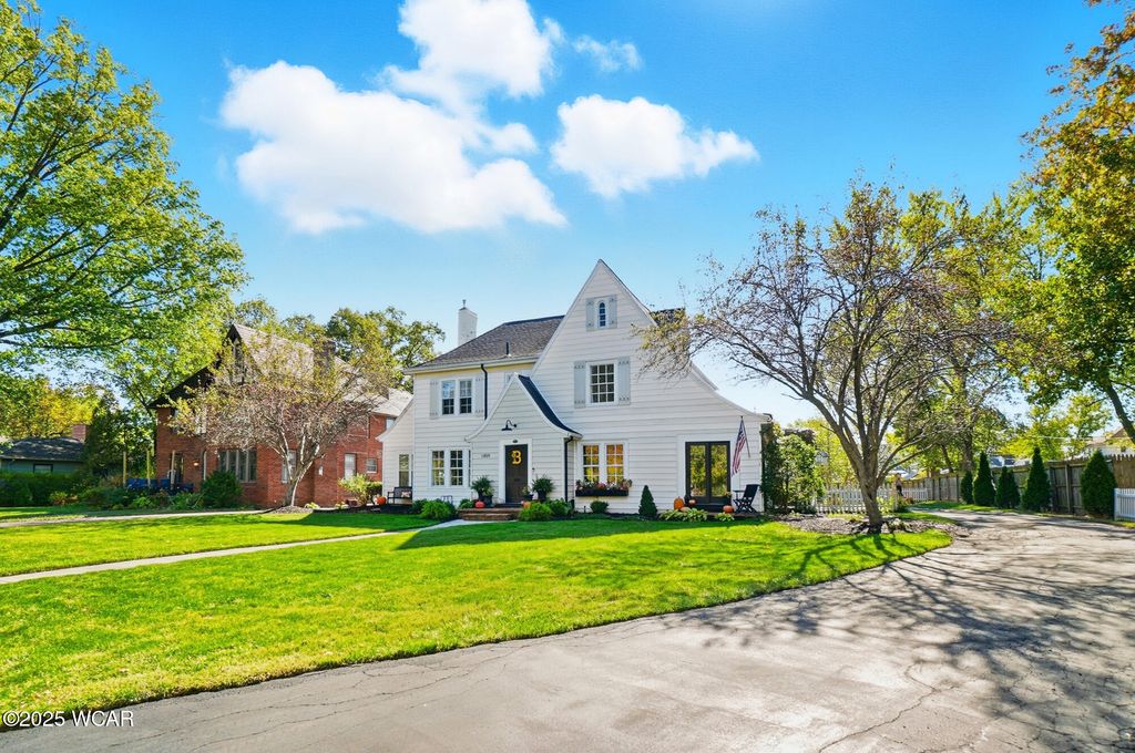 Photo of 1459 W Market Street W, Lima, OH 45805 (MLS # 308620)