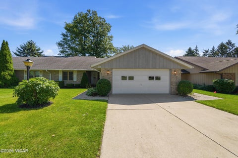 Photo for 650 Golden Oaks Drive