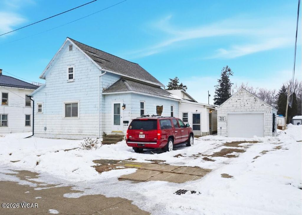 Photo of 129 Balyeat Avenue, Van Wert, OH 45891 (MLS # 309301)