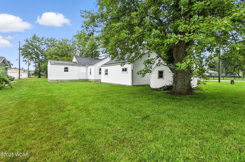Photo of 301 Forrest Street, Continental, OH 45831 (MLS # 307930)