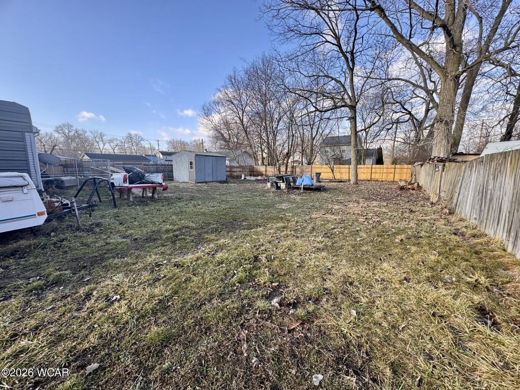 Photo of 1334 S Central Avenue, Lima, OH 45804 (MLS # 309503)