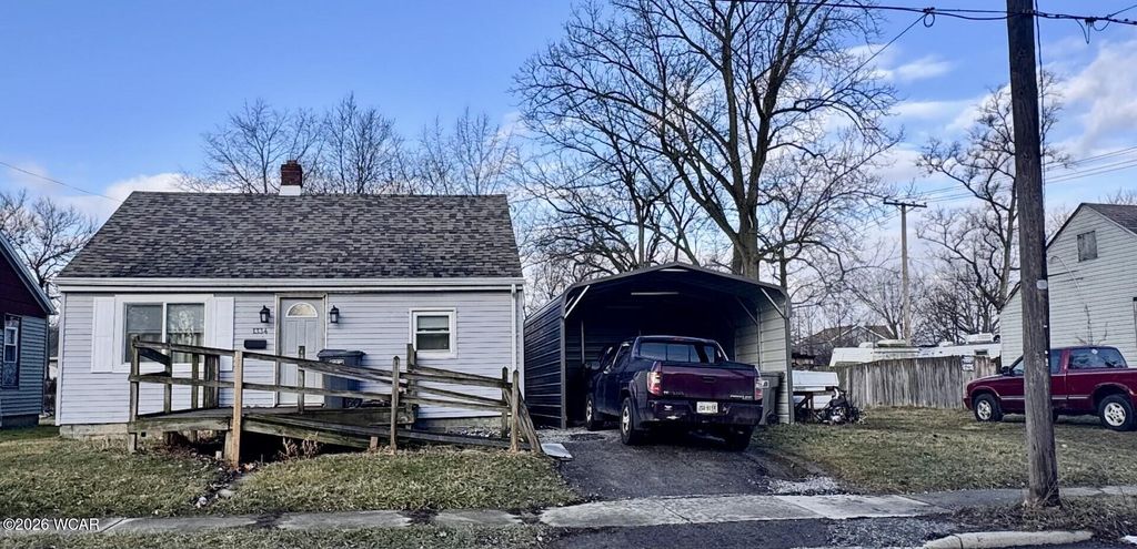 Photo of 1334 S Central Avenue, Lima, OH 45804 (MLS # 309503)