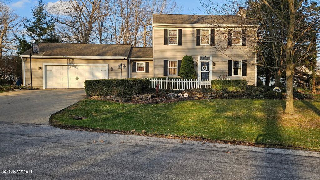 Photo of 918 Neil Armstrong Drive, Wapakoneta, OH 45895 (MLS # 310025)