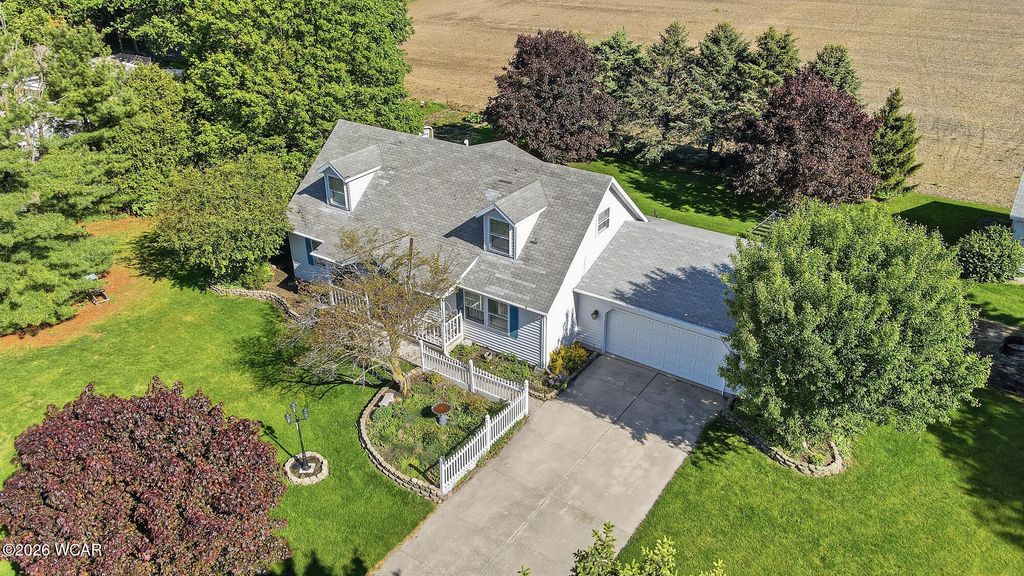 Photo of 21198 Road V, Fort Jennings, OH 45844 (MLS # 310165)