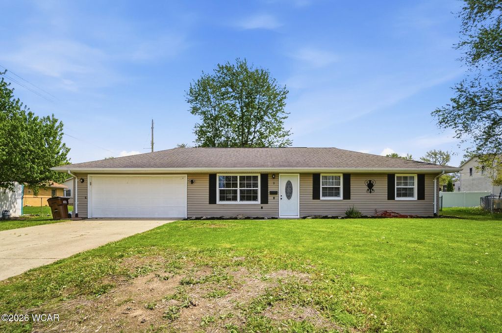 Photo of 2 Lynn Park, Lima, OH 45805 (MLS # 310035)