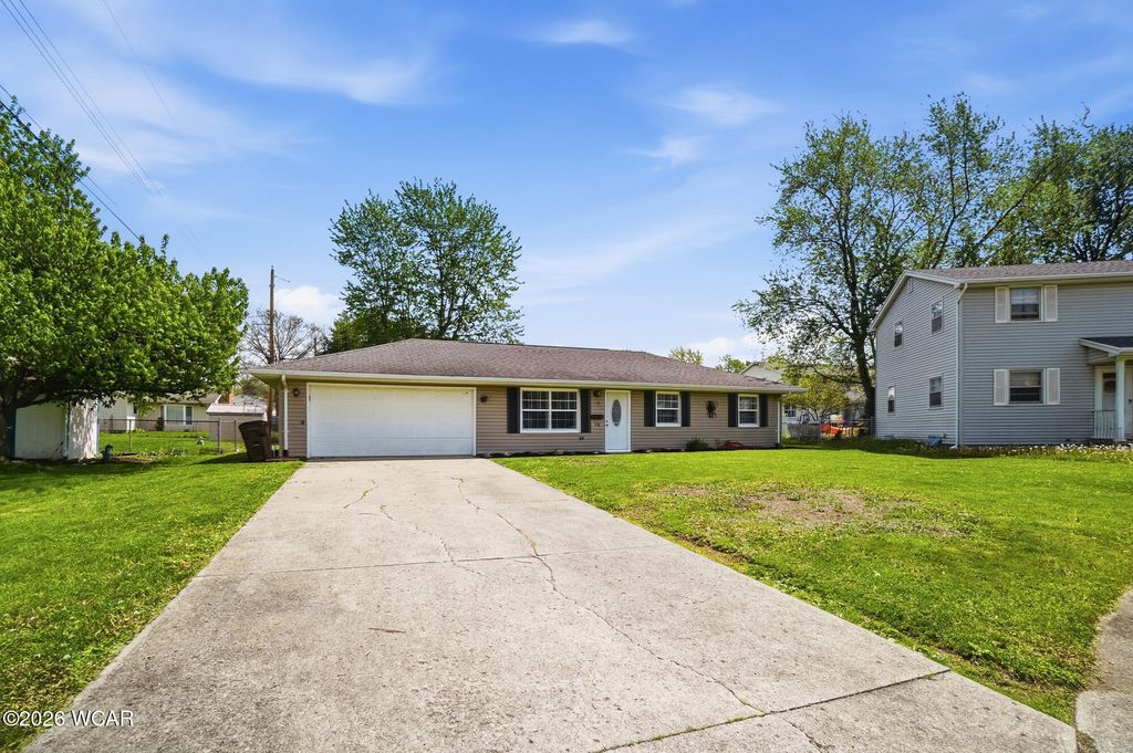 Photo of 2 Lynn Park, Lima, OH 45805 (MLS # 310035)