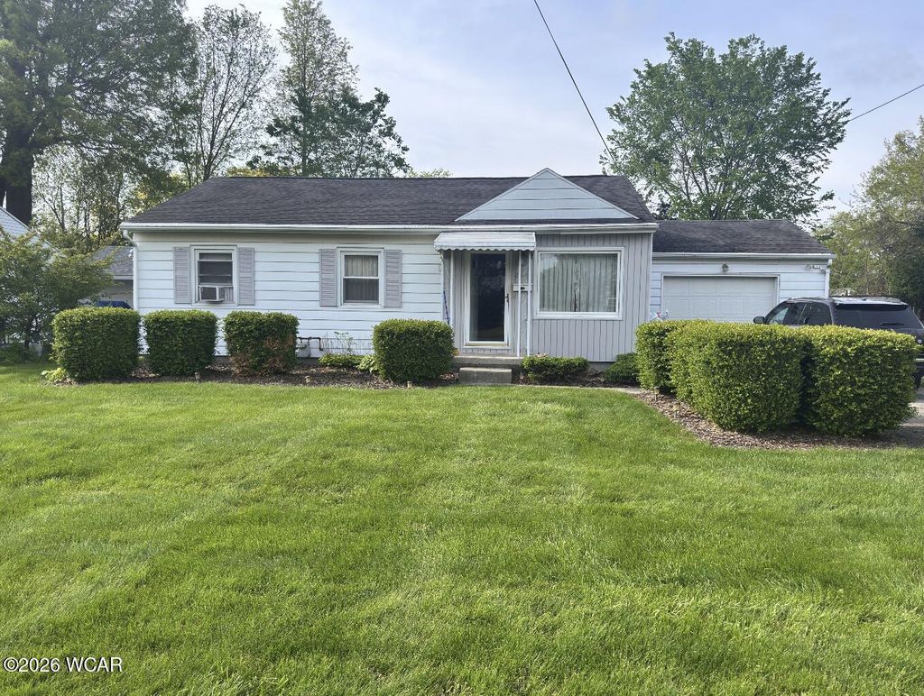 Photo of 2141 Arcadia Avenue, Lima, OH 45805 (MLS # 310156)