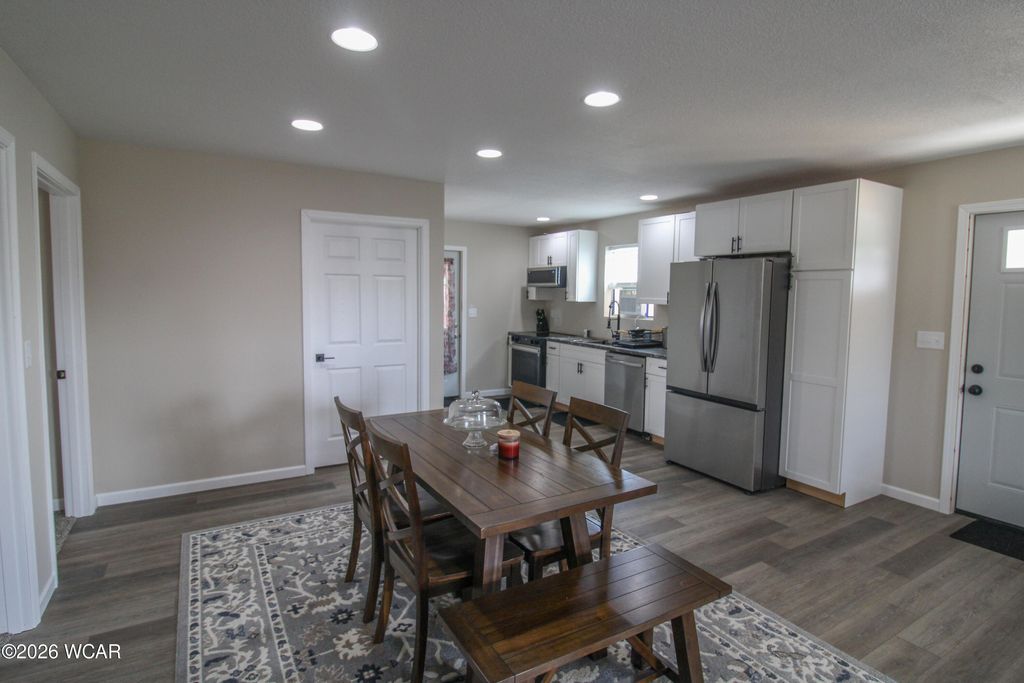 Photo of 471 Mc Pheron Avenue, Lima, OH 45804 (MLS # 309686)