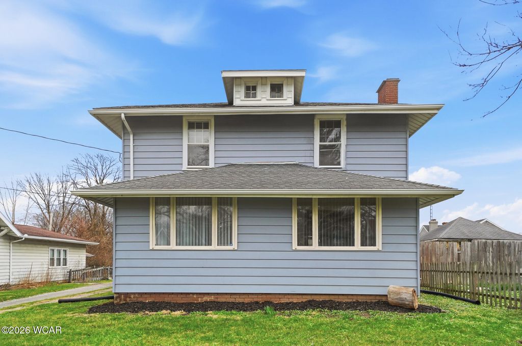 Photo of 431 S Jameson Avenue, Lima, OH 45805 (MLS # 309691)
