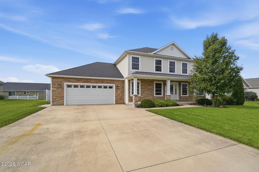 Photo of 1715 Wildwood Court, Wapakoneta, OH 45895 (MLS # 311777)