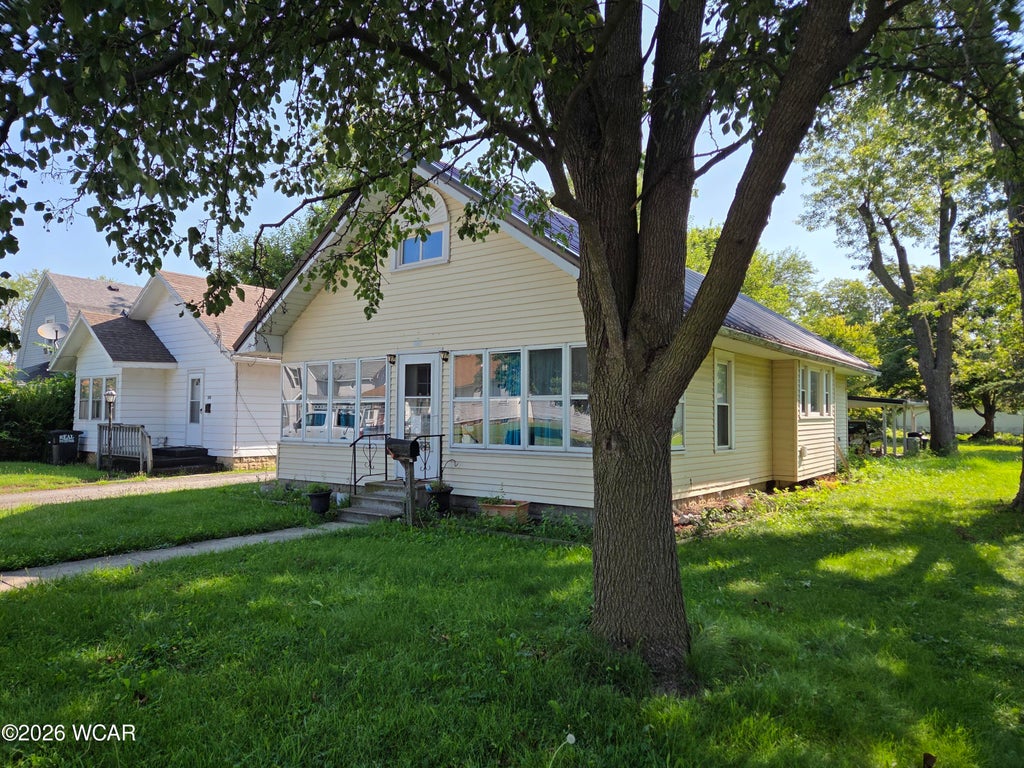 Photo of 210 Middle Street, Van Wert, OH 45891 (MLS # 311110)
