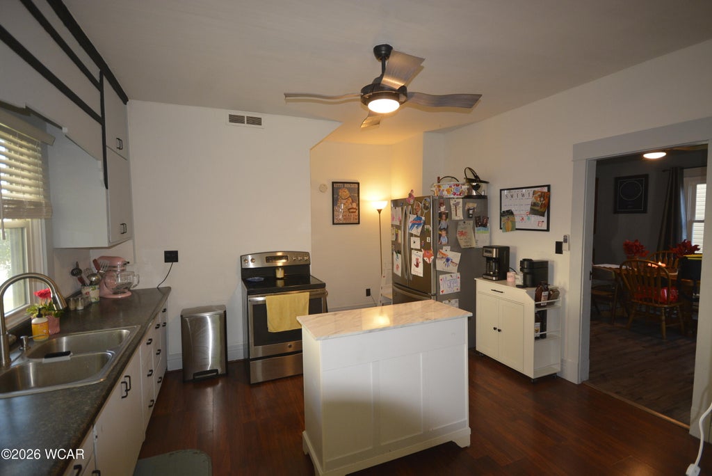Photo of 307 Touvelle Street, Celina, OH 45822 (MLS # 311520)
