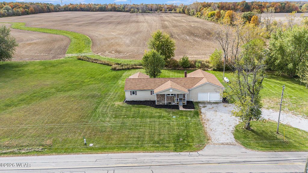 Photo of 1200 E Breese Road, Lima, OH 45806 (MLS # 309223)