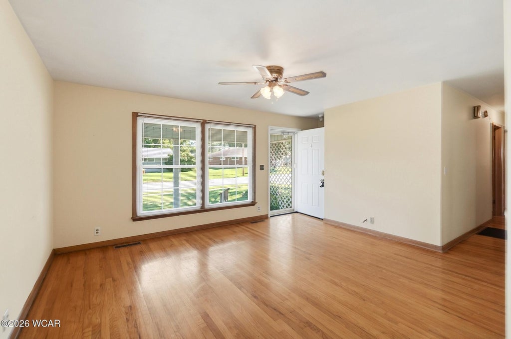 Photo of 417 Lewis Boulevard, Lima, OH 45801 (MLS # 311088)