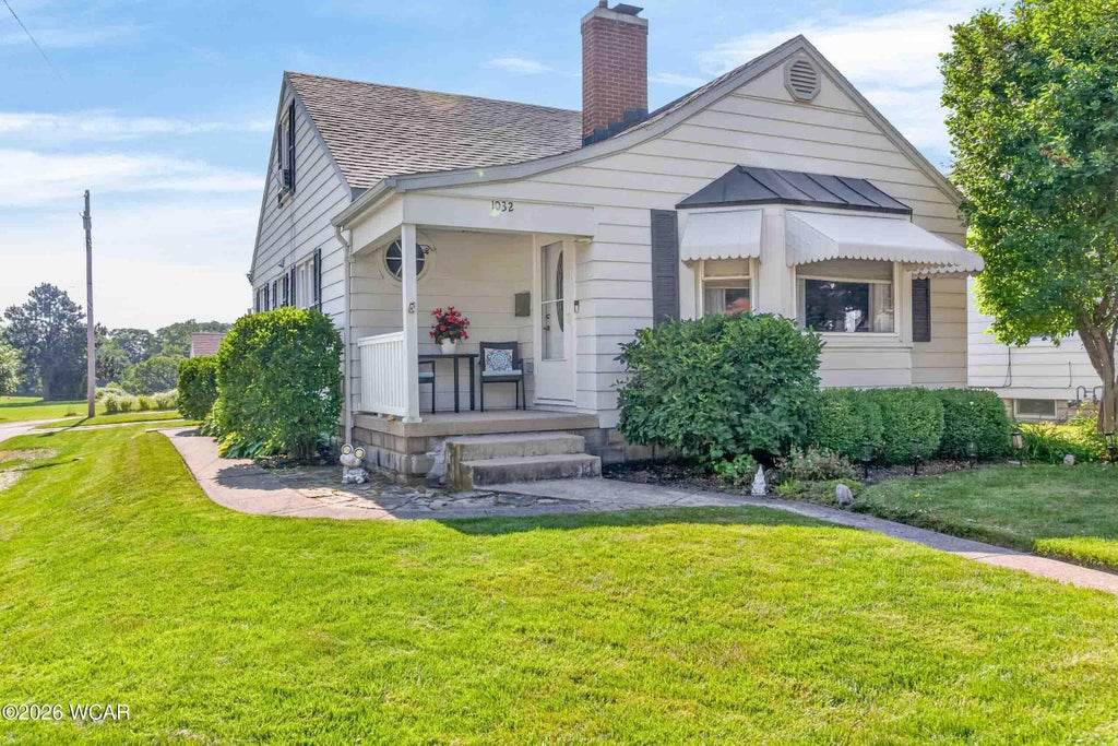 Photo of 1032 Broadway Avenue, Sidney, OH 45365 (MLS # 310772)