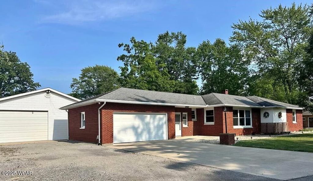 Photo of 11242 Ottawa Drive, Ottawa, OH 45875 (MLS # 307794)