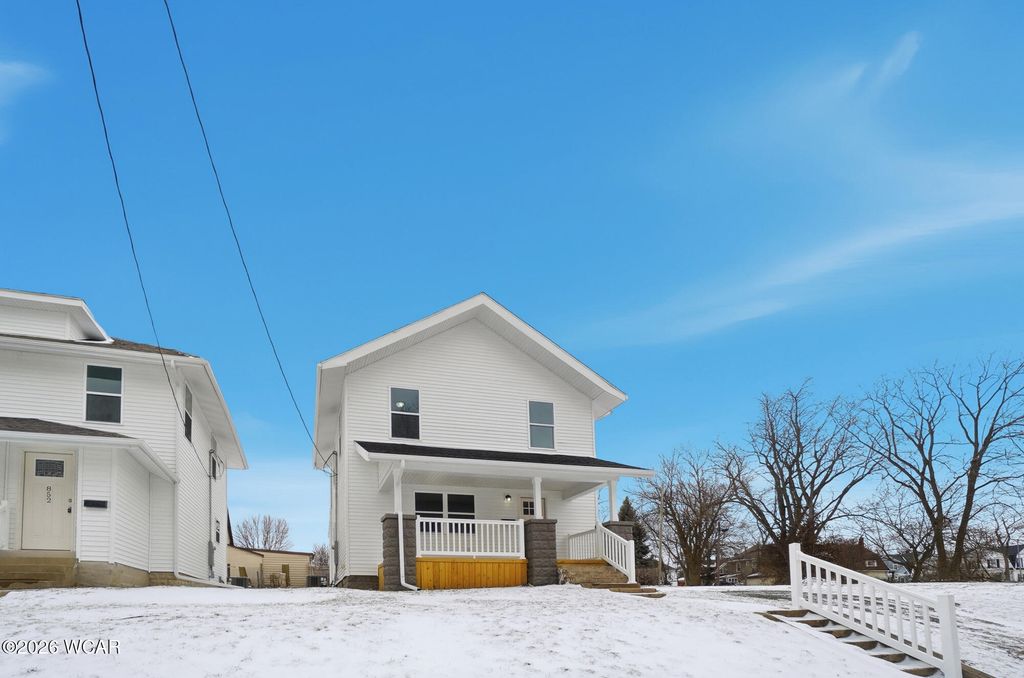 Photo of 846 Faurot Avenue, Lima, OH 45801 (MLS # 309573)