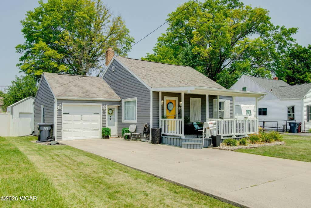 Photo of 644 W Grand Avenue, Lima, OH 45801 (MLS # 310868)