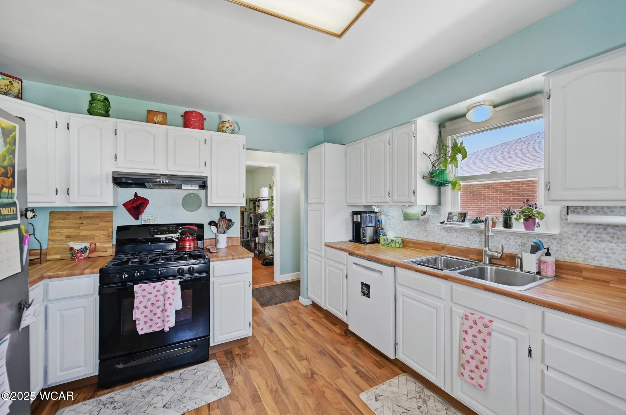 Lima, Ohio 45805, United States, 3 Bedrooms Bedrooms, ,1 BathroomBathrooms,Residential,Pending,126935