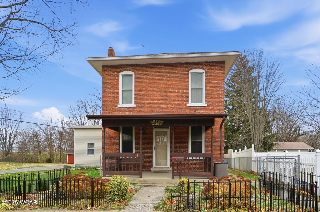 Photo of 106 Riley Street, Bluffton, OH 45817 (MLS # 308917)