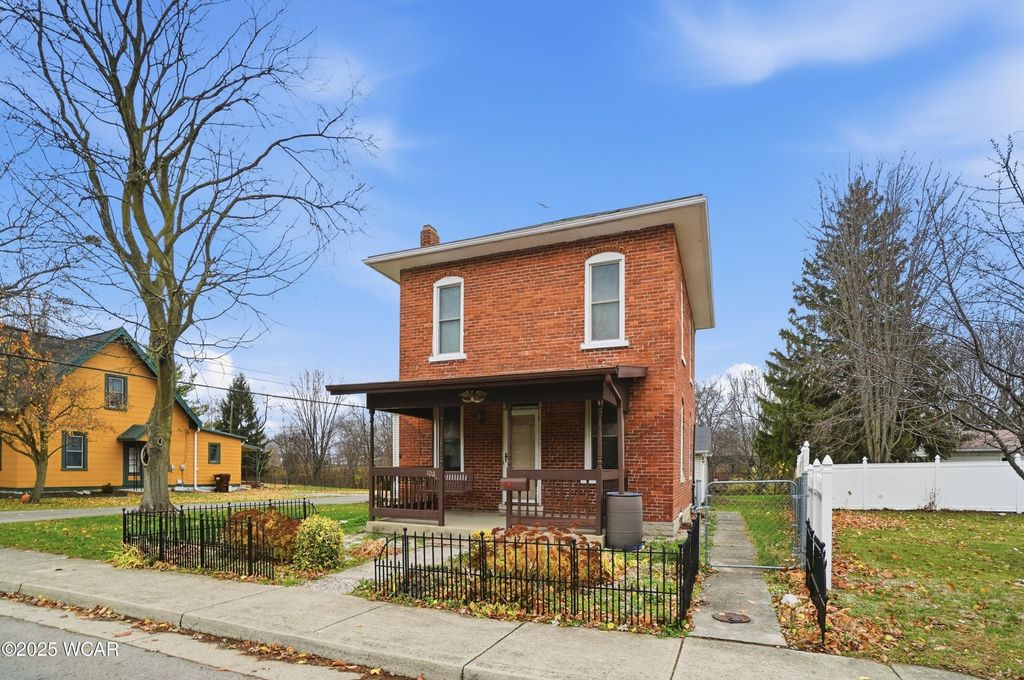 Photo of 106 Riley Street, Bluffton, OH 45817 (MLS # 308917)