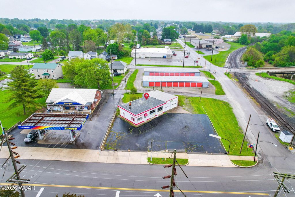 Photo of 343 S Main Street, Kenton, OH 43326 (MLS # 310099)