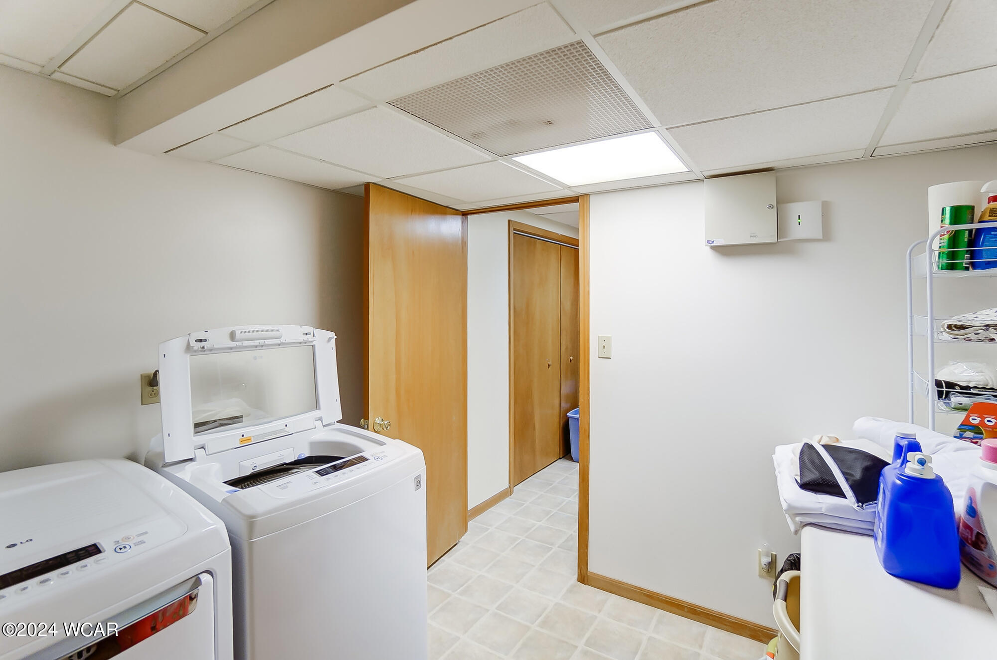 Lima, Ohio 45806, United States, 3 Bedrooms Bedrooms, ,3 BathroomsBathrooms,Residential,Pending,51976