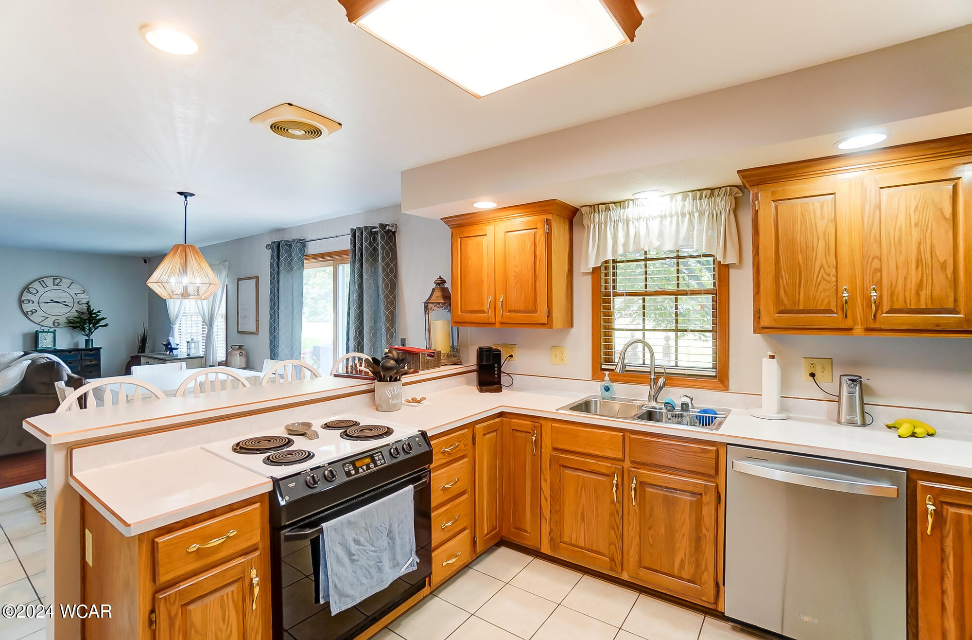 Lima, Ohio 45806, United States, 3 Bedrooms Bedrooms, ,3 BathroomsBathrooms,Residential,Pending,51976