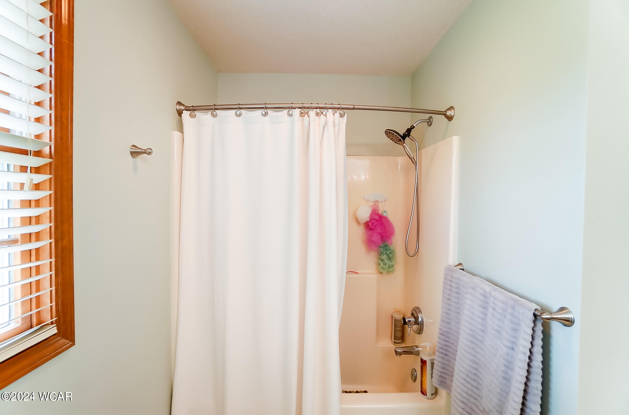 Lima, Ohio 45806, United States, 3 Bedrooms Bedrooms, ,3 BathroomsBathrooms,Residential,Pending,51976